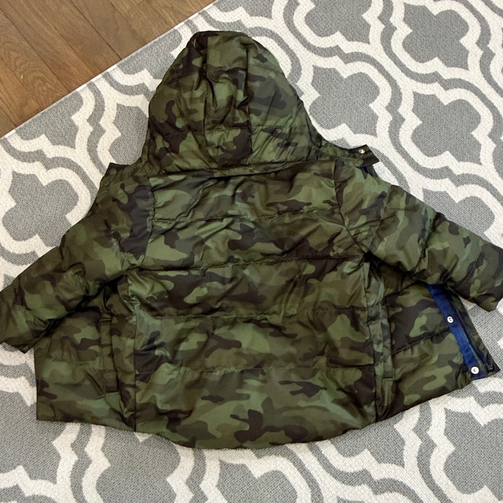 GAP Kids 4 olive green camo Sherpa lined hooded cold control max coat euc - Picture 4 of 5